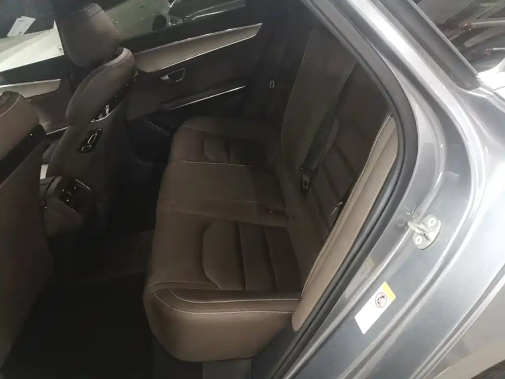 BYD Han — миниатюра 13