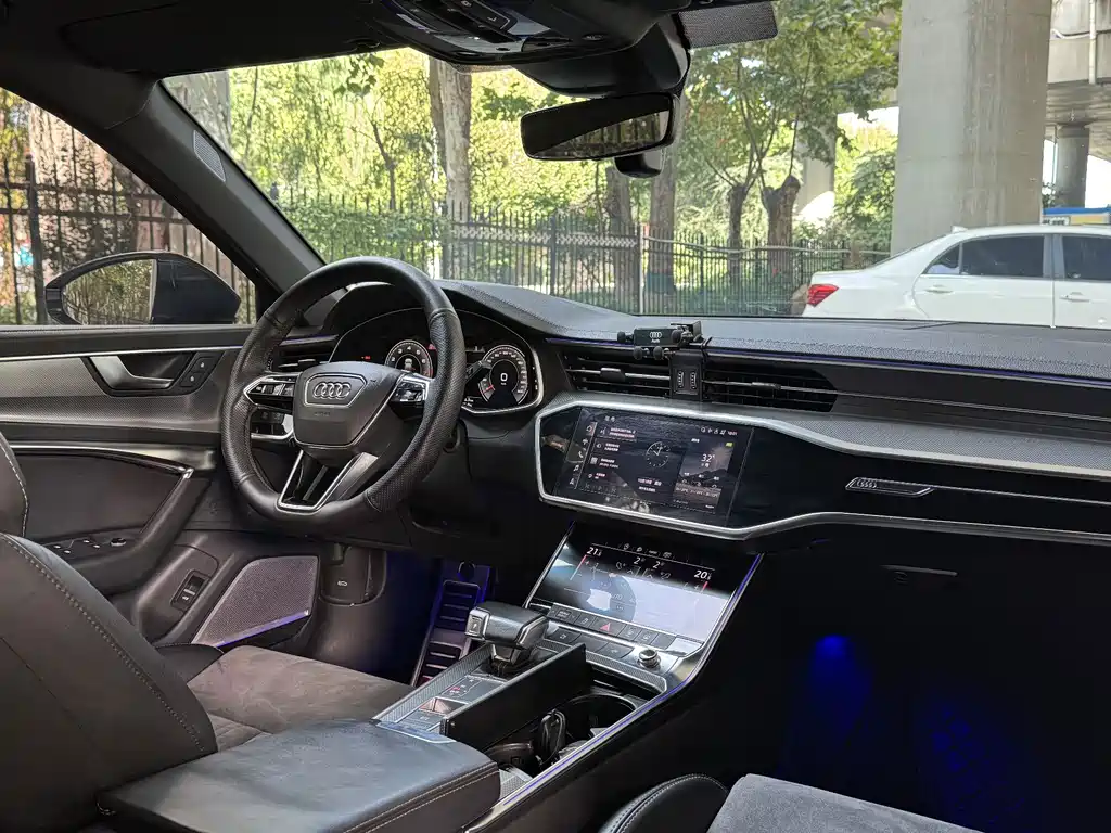 Audi A6L — миниатюра 13