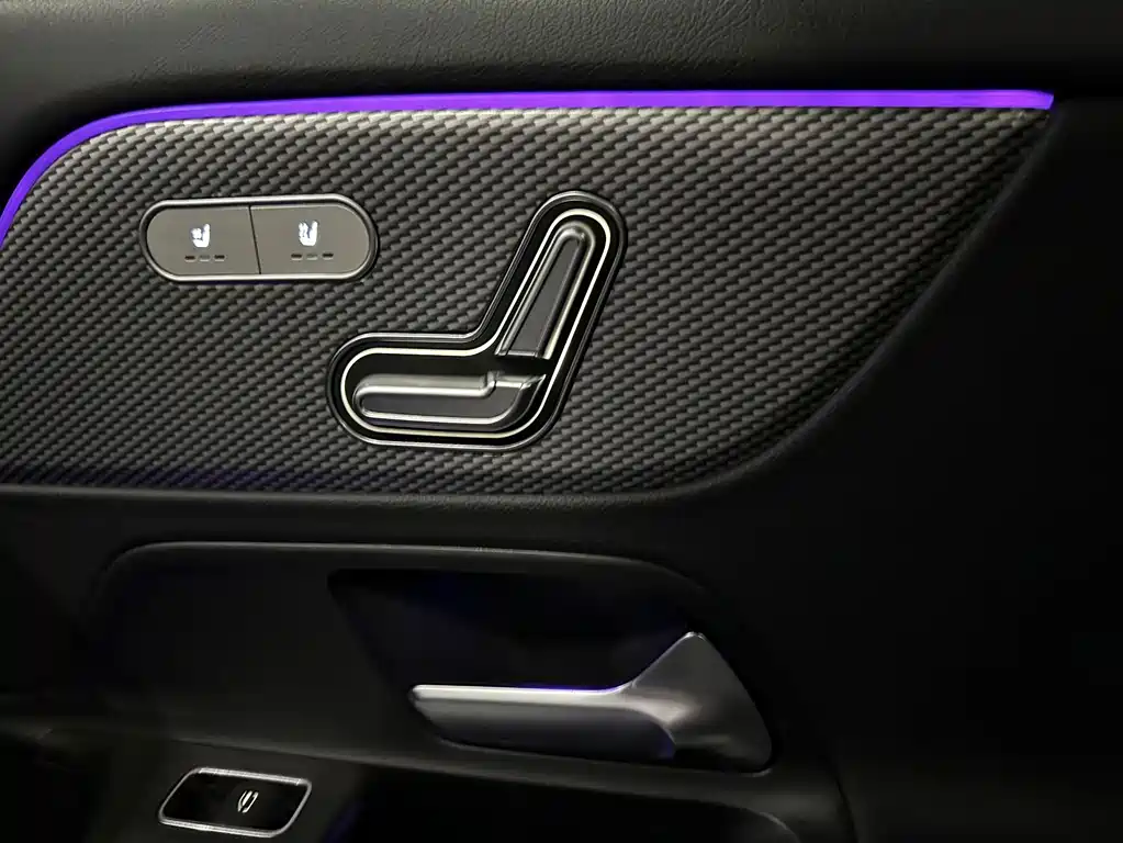 Mercedes-Benz GLA — миниатюра 11
