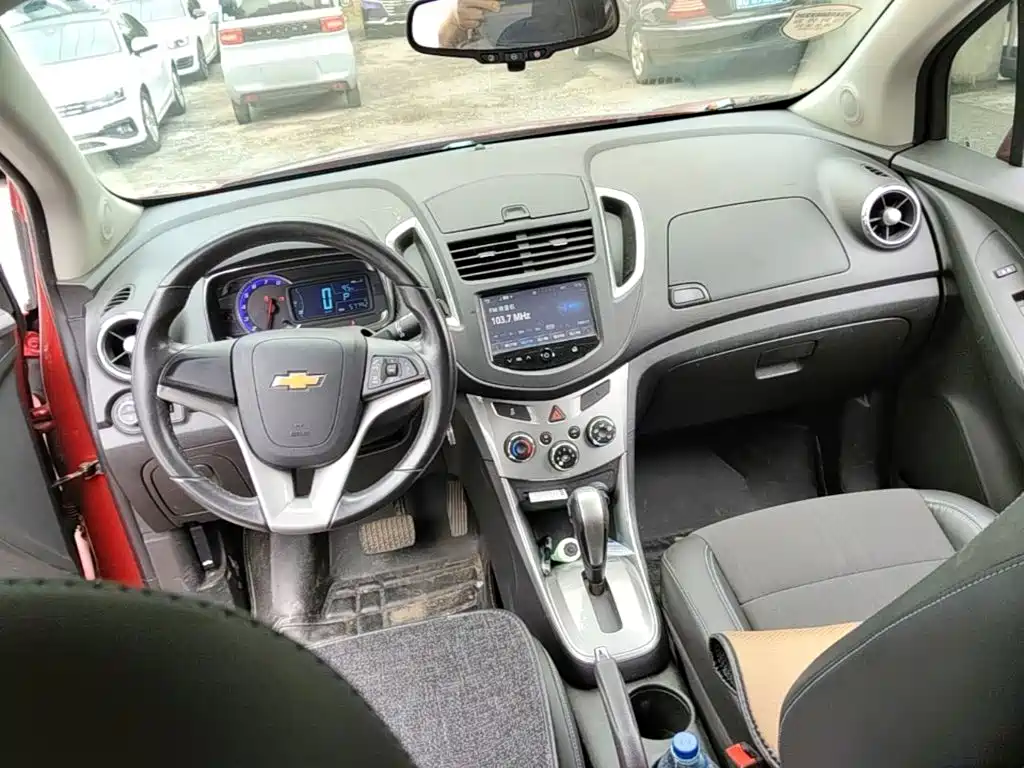 Chevrolet Trax — миниатюра 10