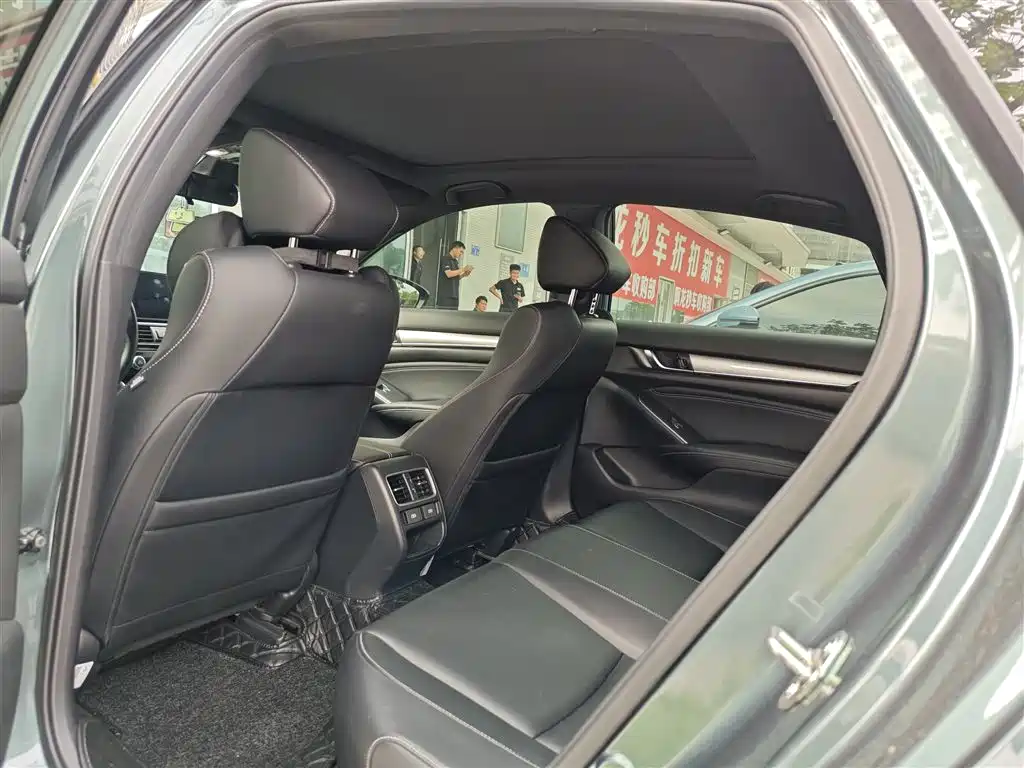 Honda Inspire — миниатюра 5