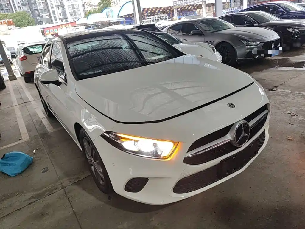 Mercedes-Benz A-Class — миниатюра 4