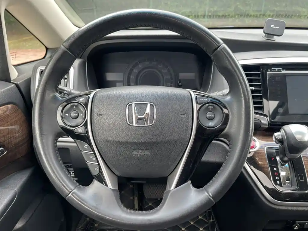 Honda Odyssey — миниатюра 3