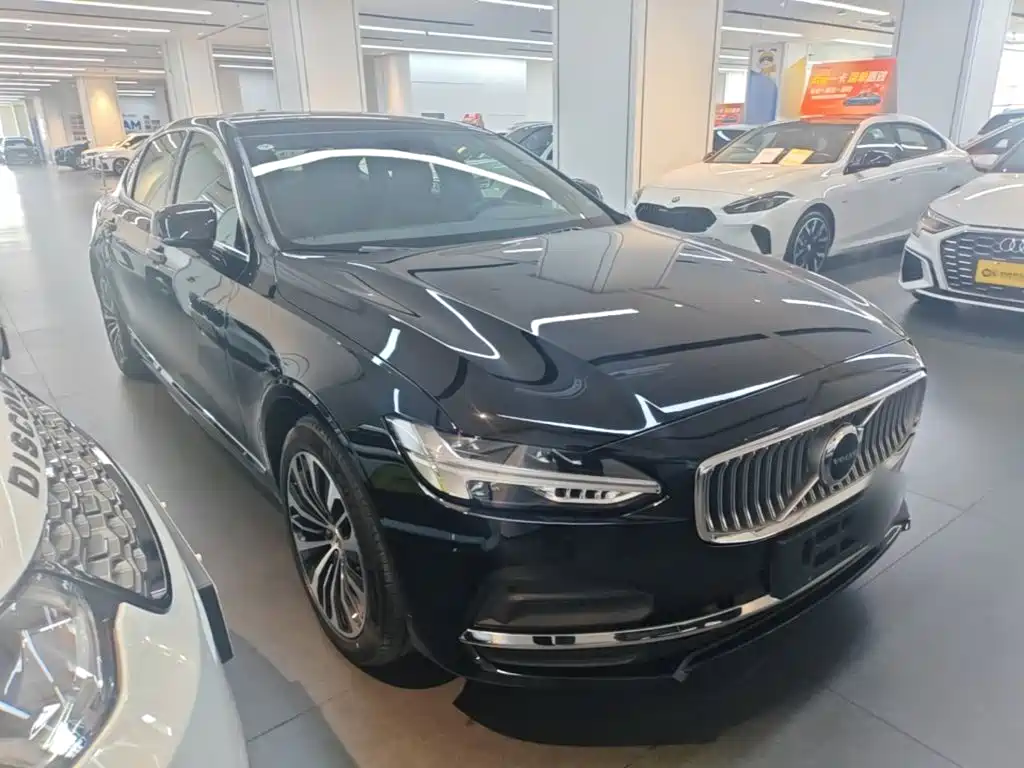 Volvo S90 — миниатюра 4