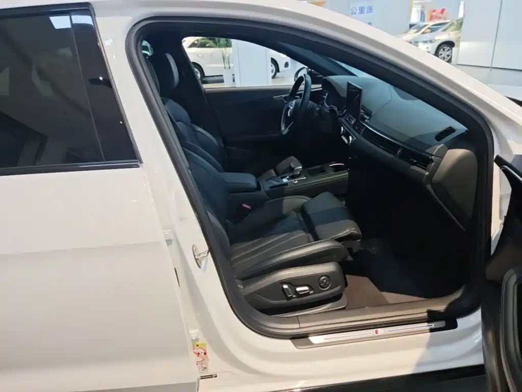 Audi A4L — миниатюра 25
