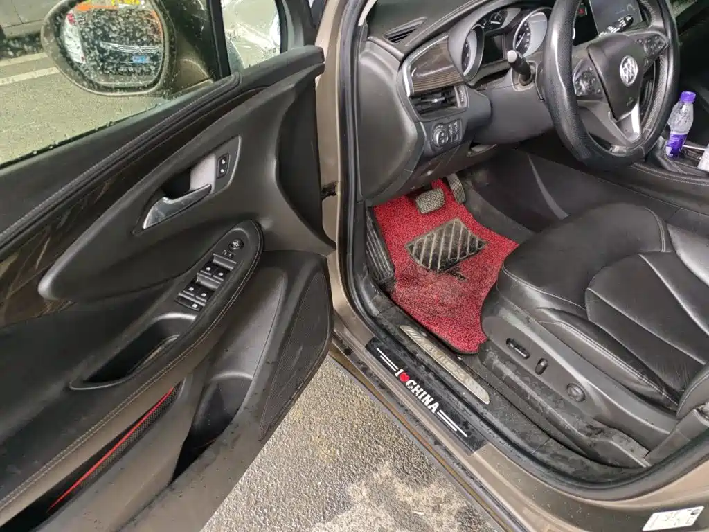 Buick Envision Plus — миниатюра 12