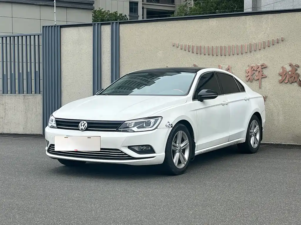 Volkswagen Lamando 2017 280TSI DSG Comfort
