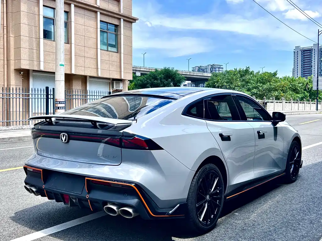 Changan UNI-V — миниатюра 7