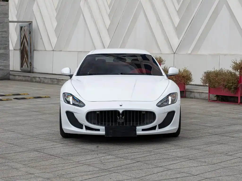 Maserati GranTurismo — миниатюра 2