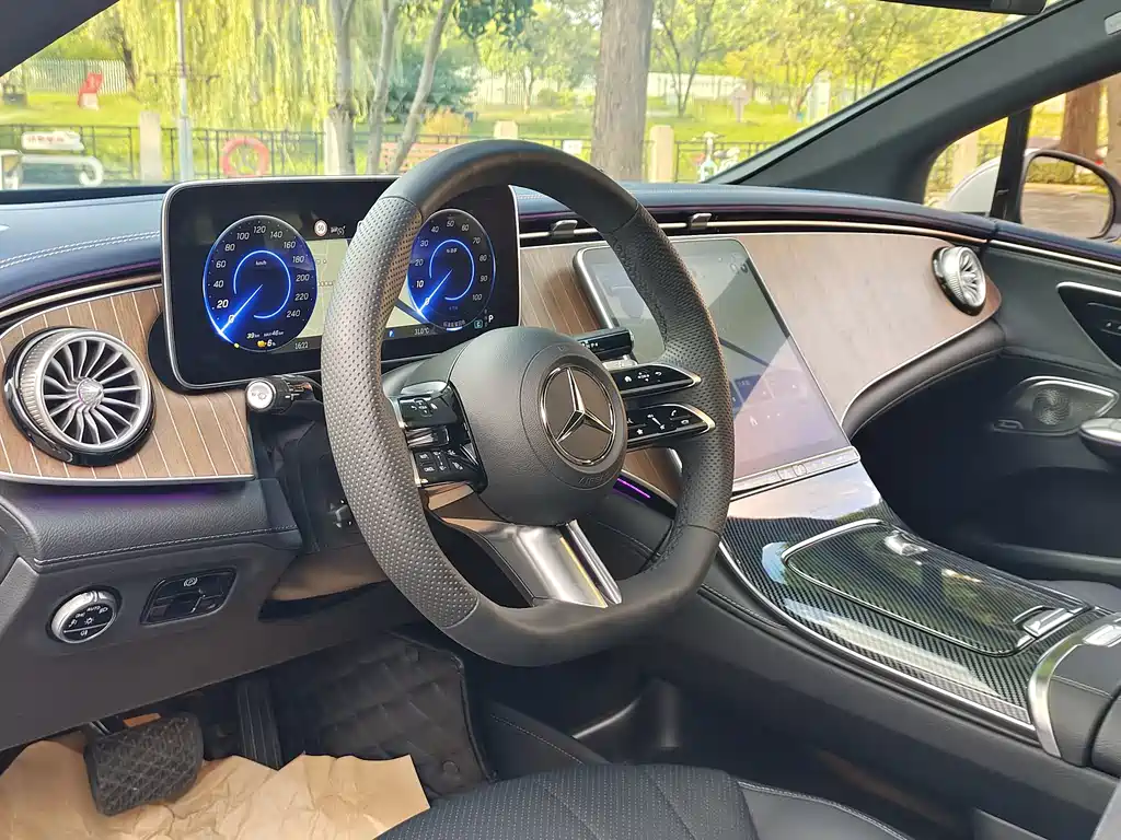 Mercedes-Benz EQE — миниатюра 11
