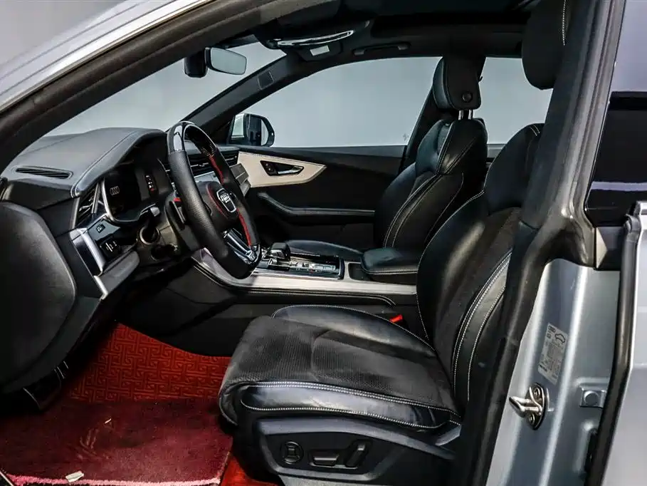 Audi Q8 2019 55 TFSI
