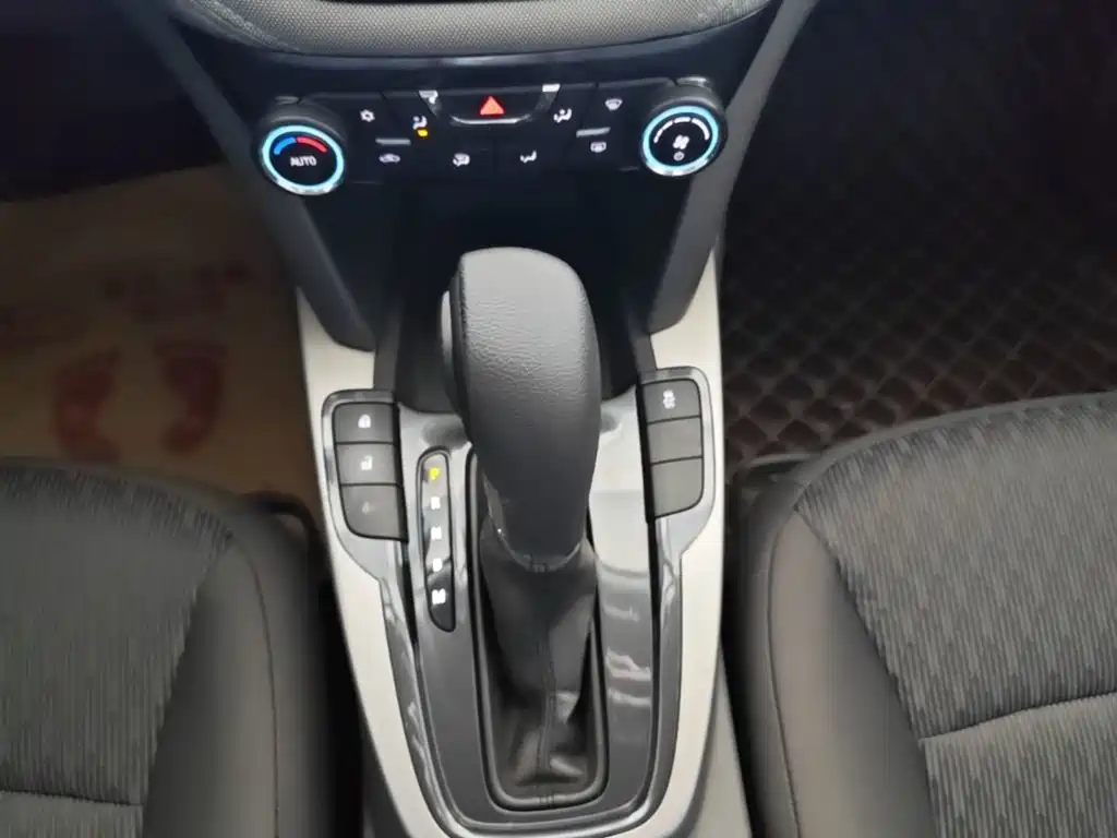 Chevrolet Malibu — миниатюра 14