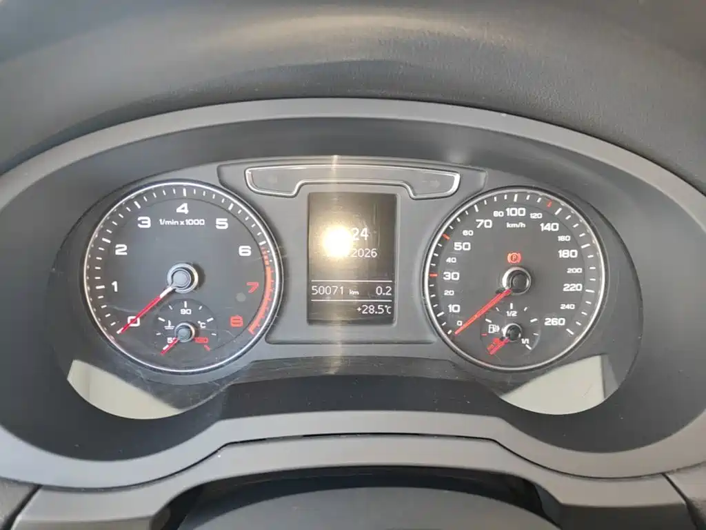 Audi Q3 — миниатюра 12