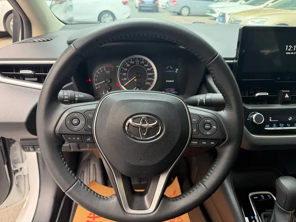 Toyota Corolla — миниатюра 12