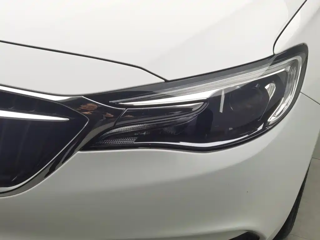 Buick Excelle — миниатюра 7