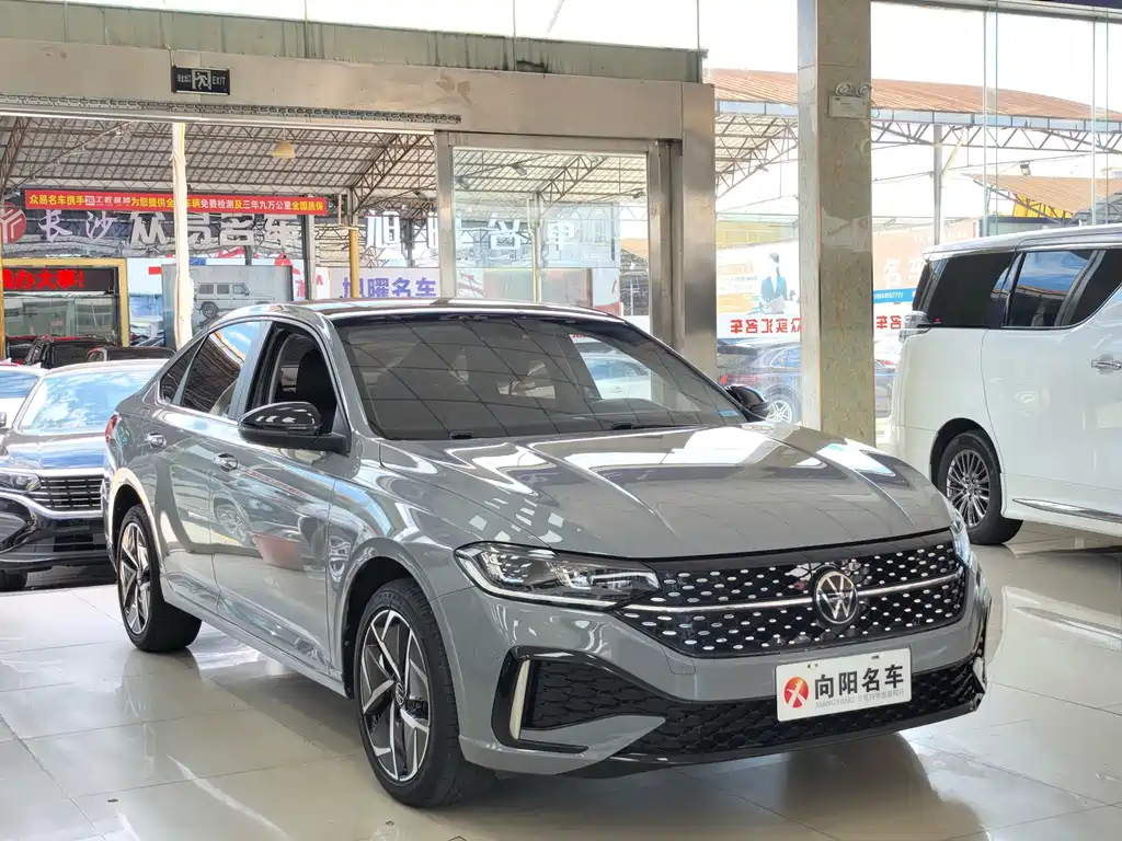 Volkswagen Lavida — миниатюра 3