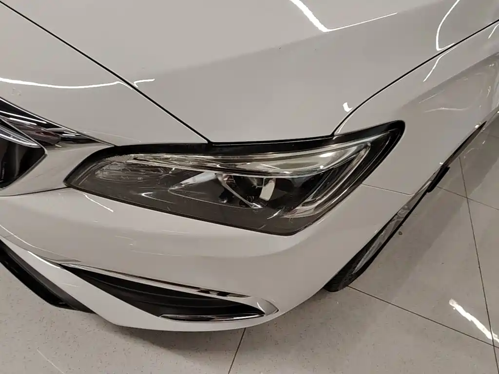 Buick Verano — миниатюра 24