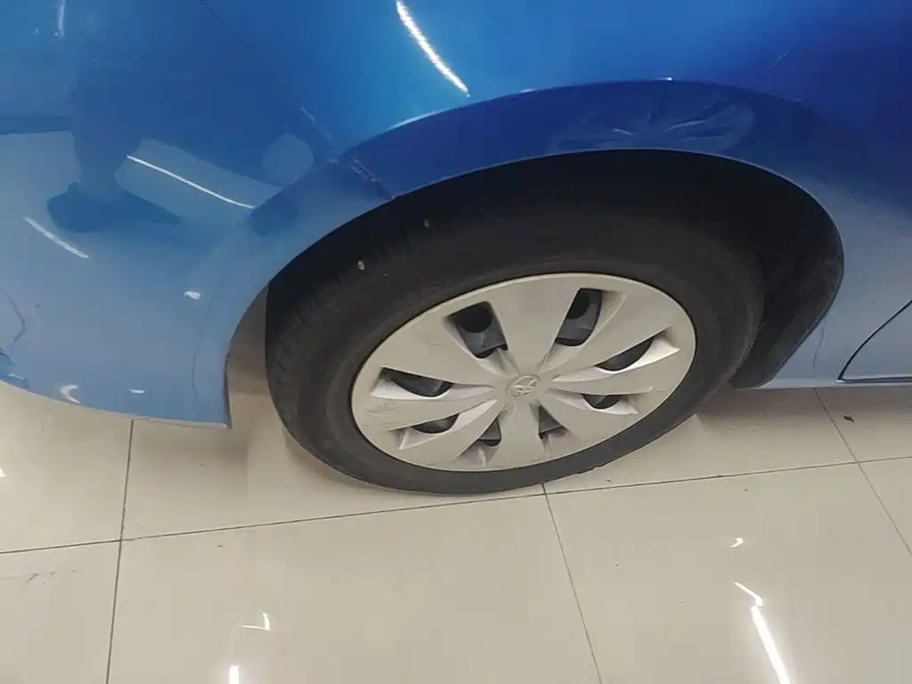 Toyota Yaris L — миниатюра 23