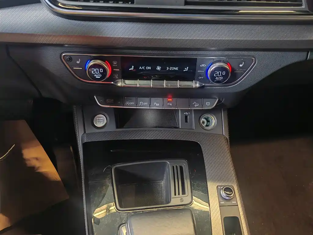 Audi Q5L Sportback — миниатюра 6