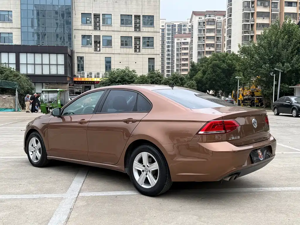 Volkswagen Lamando — миниатюра 6