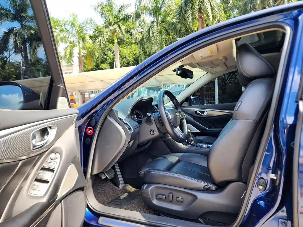Infiniti Q50L — миниатюра 9