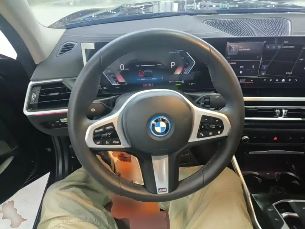 BMW i3 — миниатюра 11