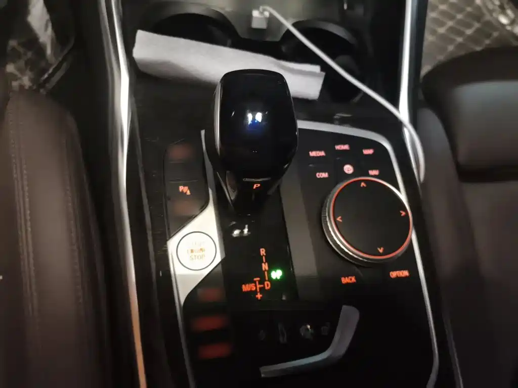 BMW 3 Series — миниатюра 7