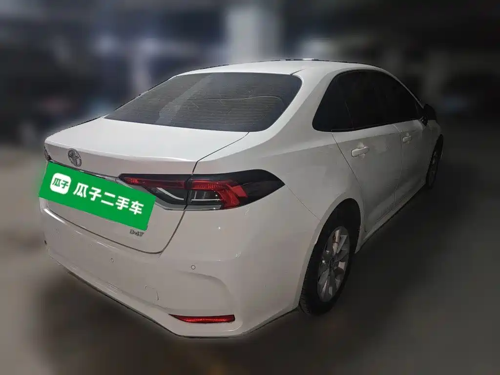 Toyota Corolla — миниатюра 4