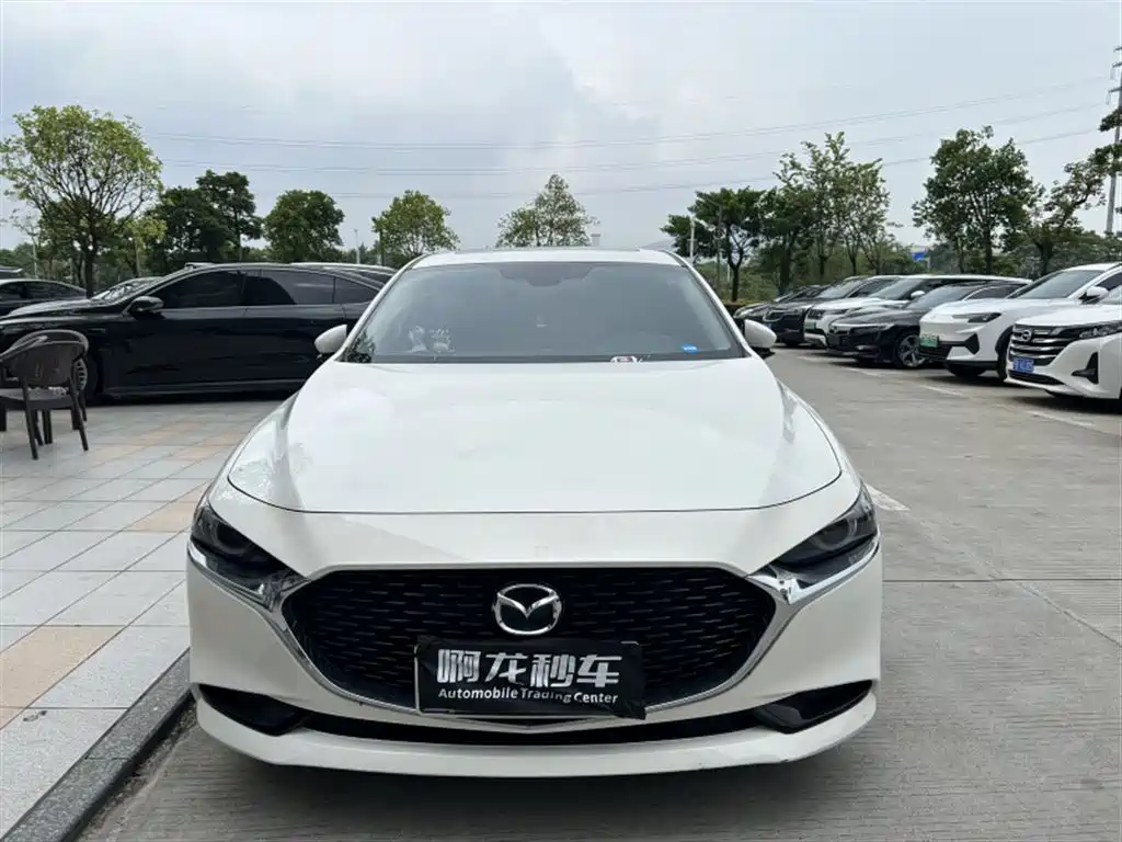 Mazda 3 Axela — миниатюра 2