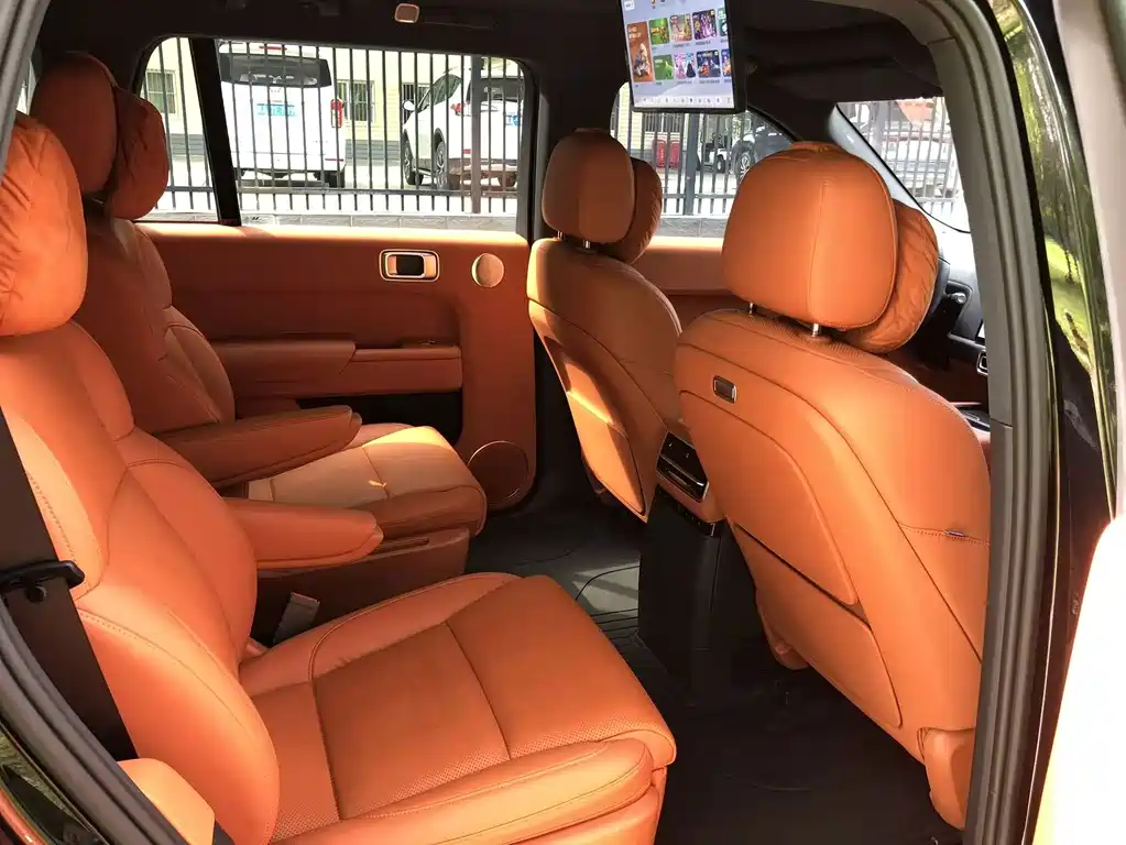 Li Auto Li L9 — миниатюра 9
