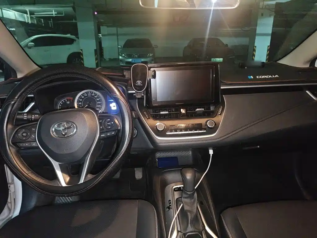 Toyota Corolla — миниатюра 5