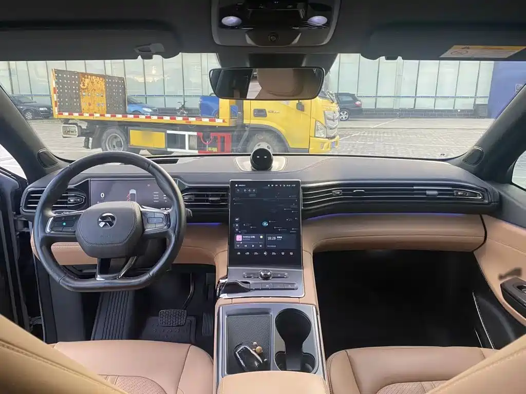 NIO ES6 — миниатюра 9