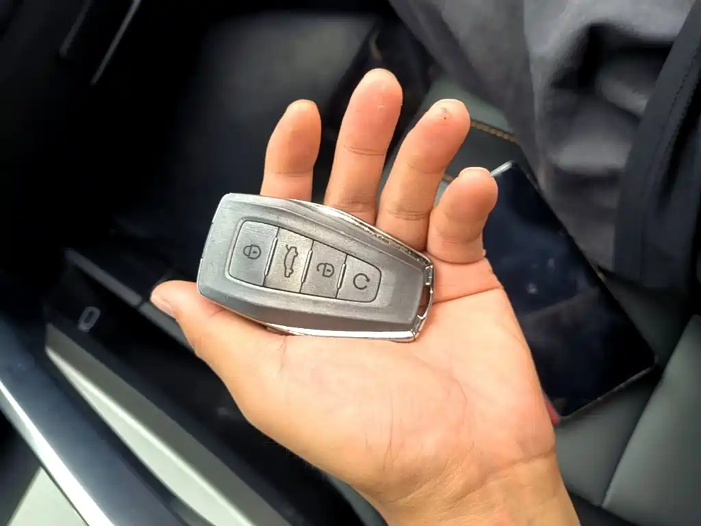 Geely Binyue — миниатюра 9