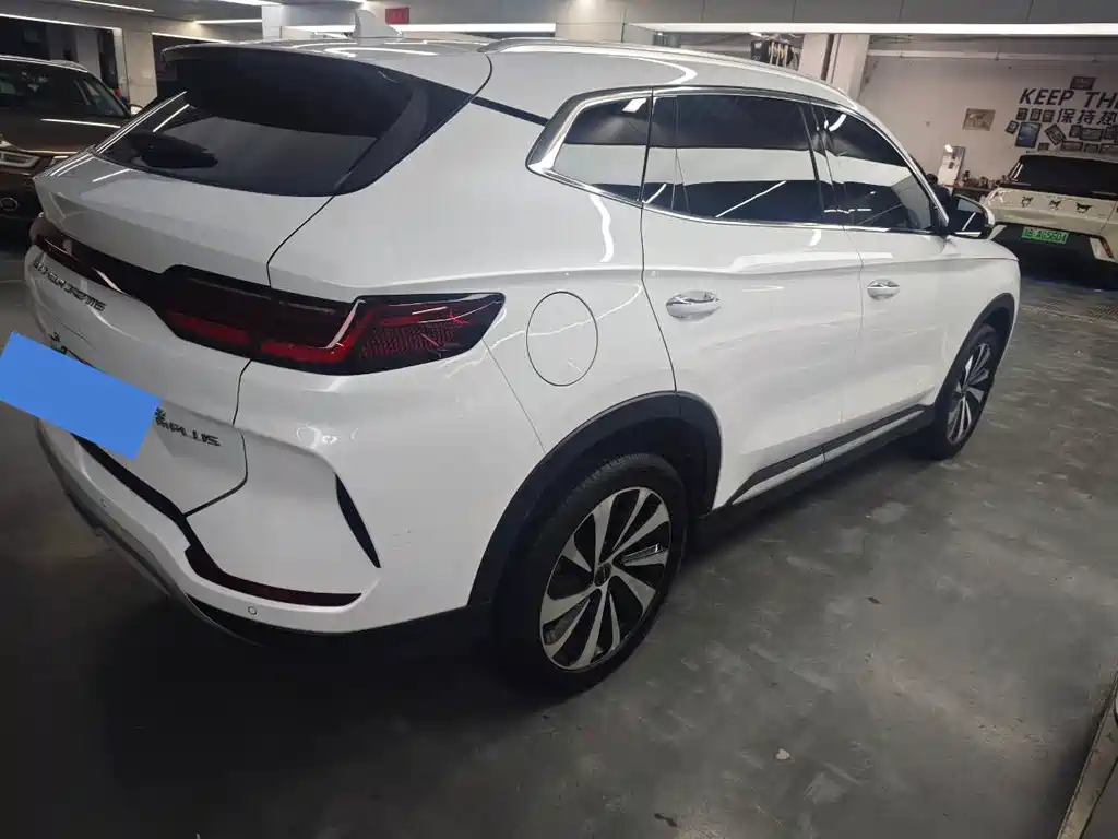 BYD PLUS New Energy — миниатюра 6