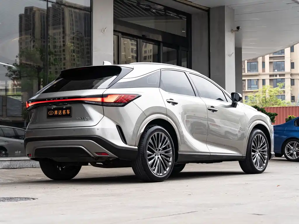 Lexus RX — миниатюра 5