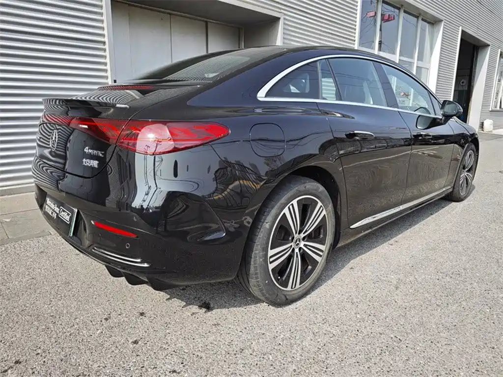 Mercedes-Benz EQE — миниатюра 4