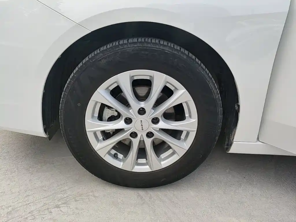 Roewe i5 — миниатюра 23