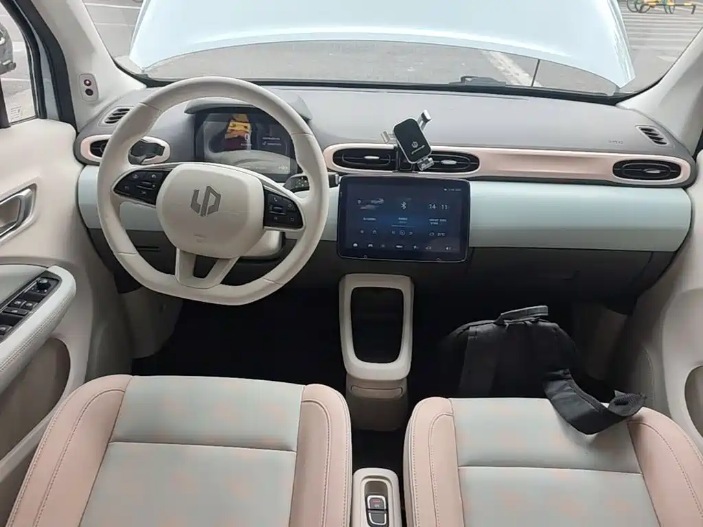Leapmotor Leapmotor T03 — миниатюра 10