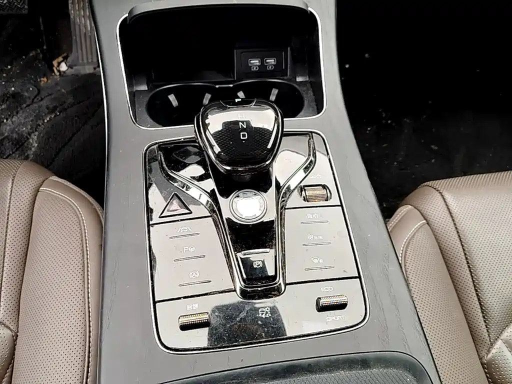 BYD Han — миниатюра 14
