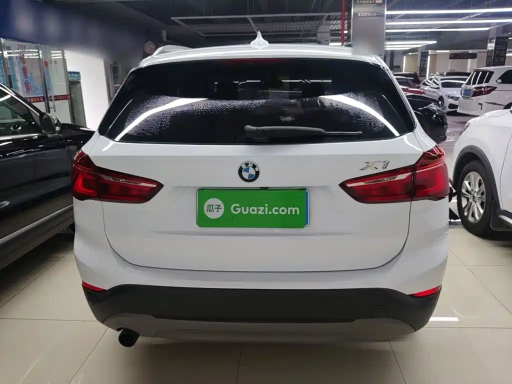 BMW X1 — миниатюра 6
