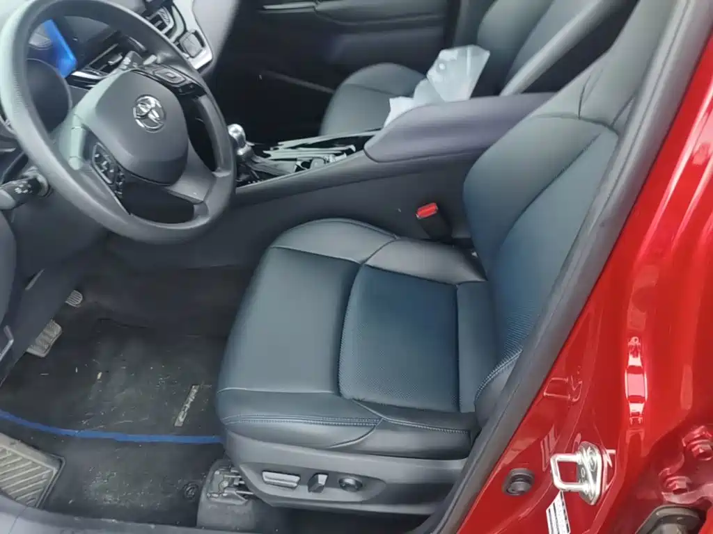 Toyota C-HR — миниатюра 15