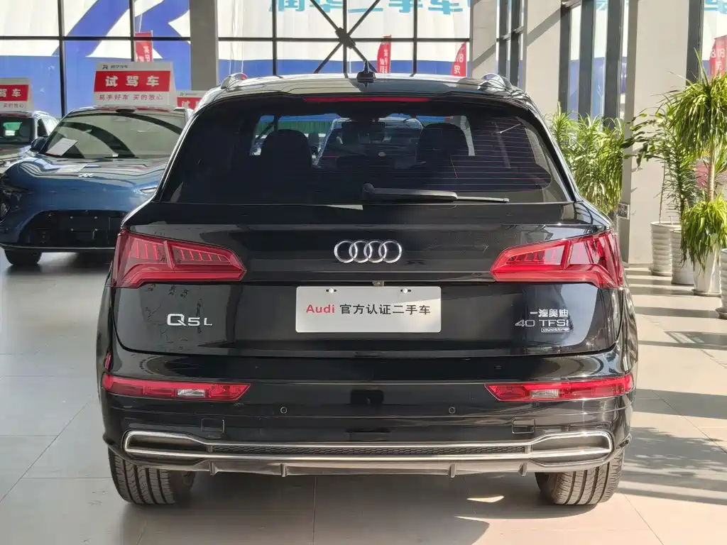 Audi Q5L — миниатюра 4