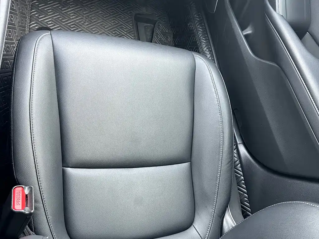 Honda Accord — миниатюра 12