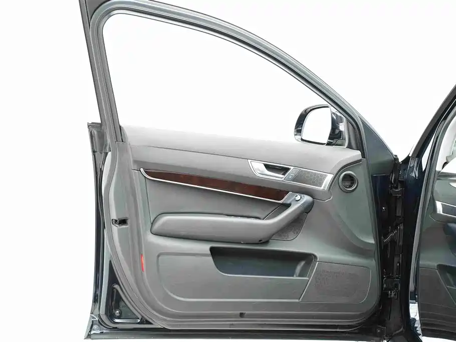 Audi A6L — миниатюра 17