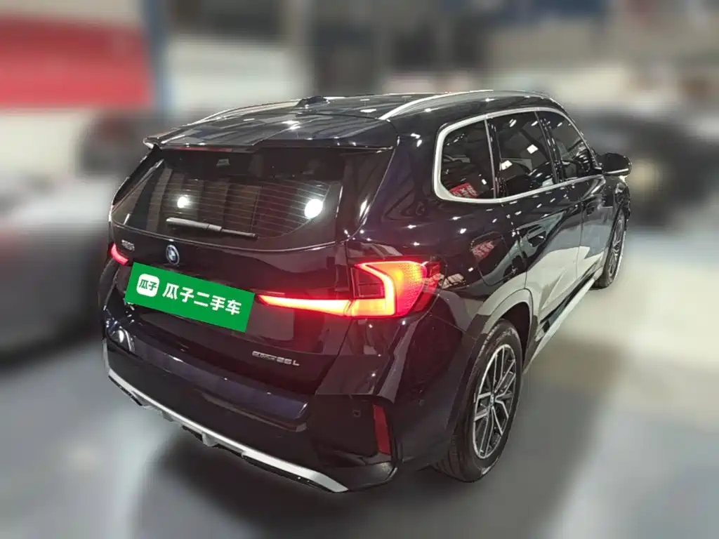BMW iX1 — миниатюра 10