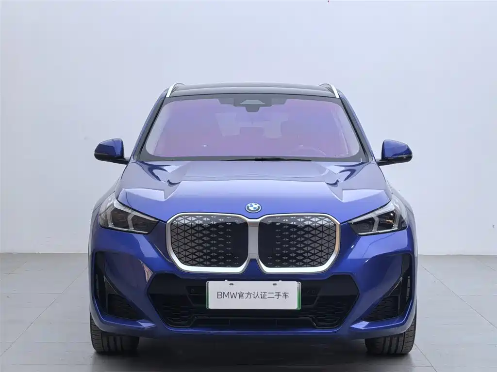 BMW iX1 — миниатюра 2
