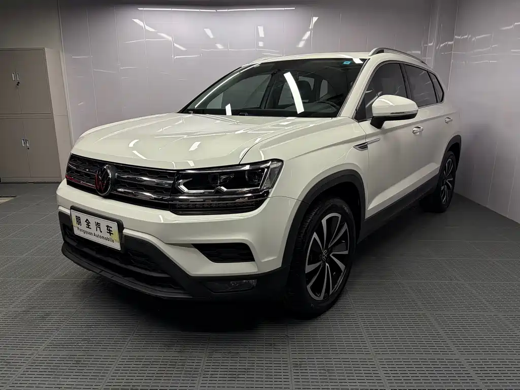 Купить Volkswagen Tharu