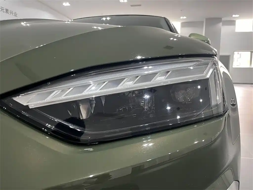Audi A5 (Import) — миниатюра 13