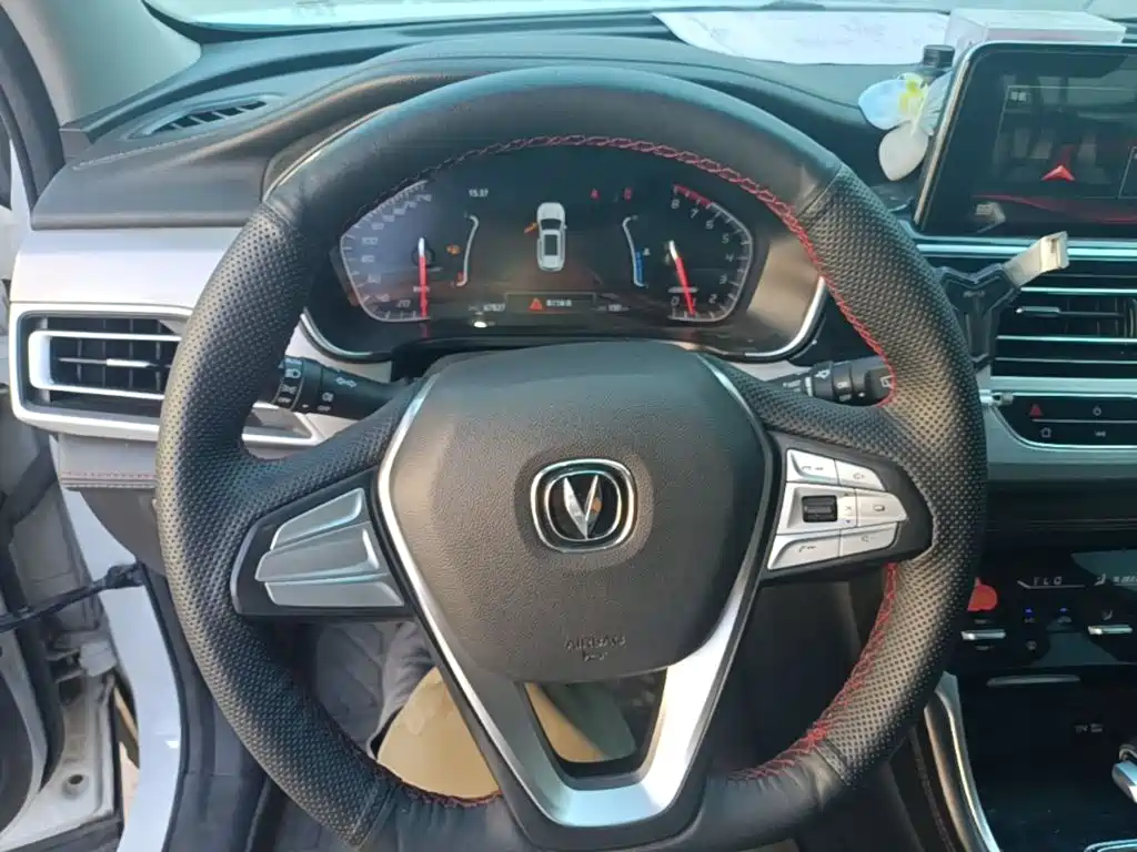 Changan CS75 — миниатюра 11
