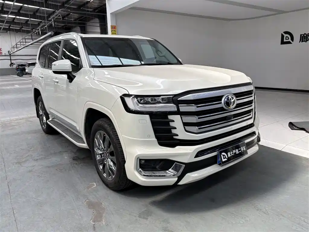 Toyota Land Cruiser — миниатюра 3